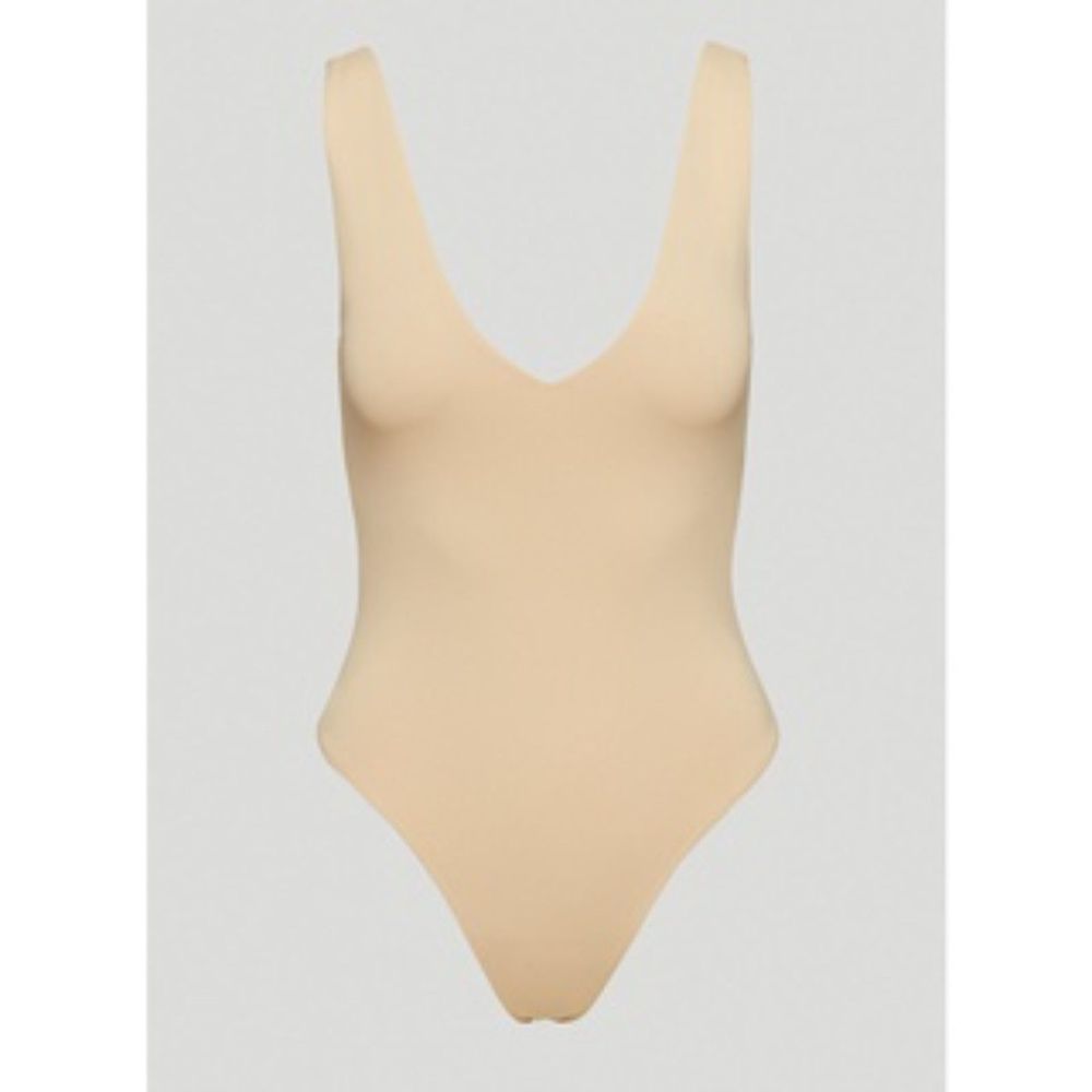 Aritizia Babaton Contour V-Neck Bodysuit Tan Large